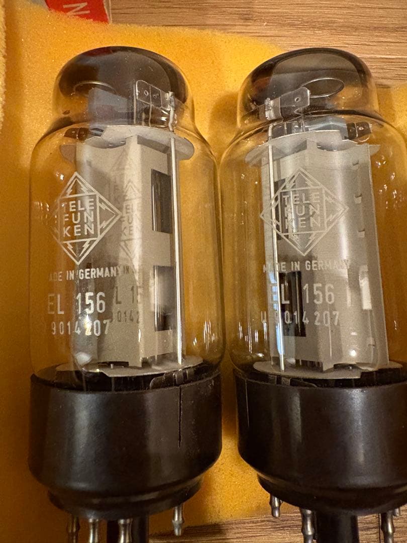 N*s様 TELEFUNKEN EL 156 真空管　2本セット　未使用品