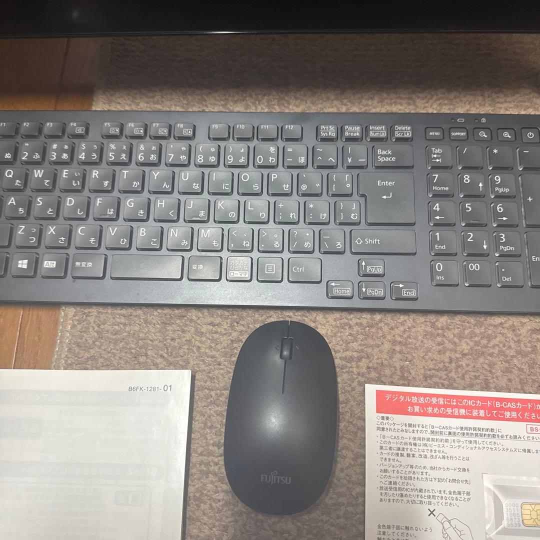 その他 Fujitsu FMV ESPRIMOFH77/D1