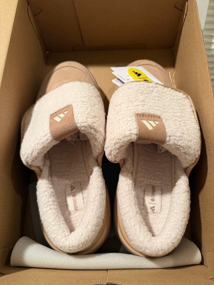 【日本未発売】アディダス グランドコート ミュール サンド 23.5 正規品