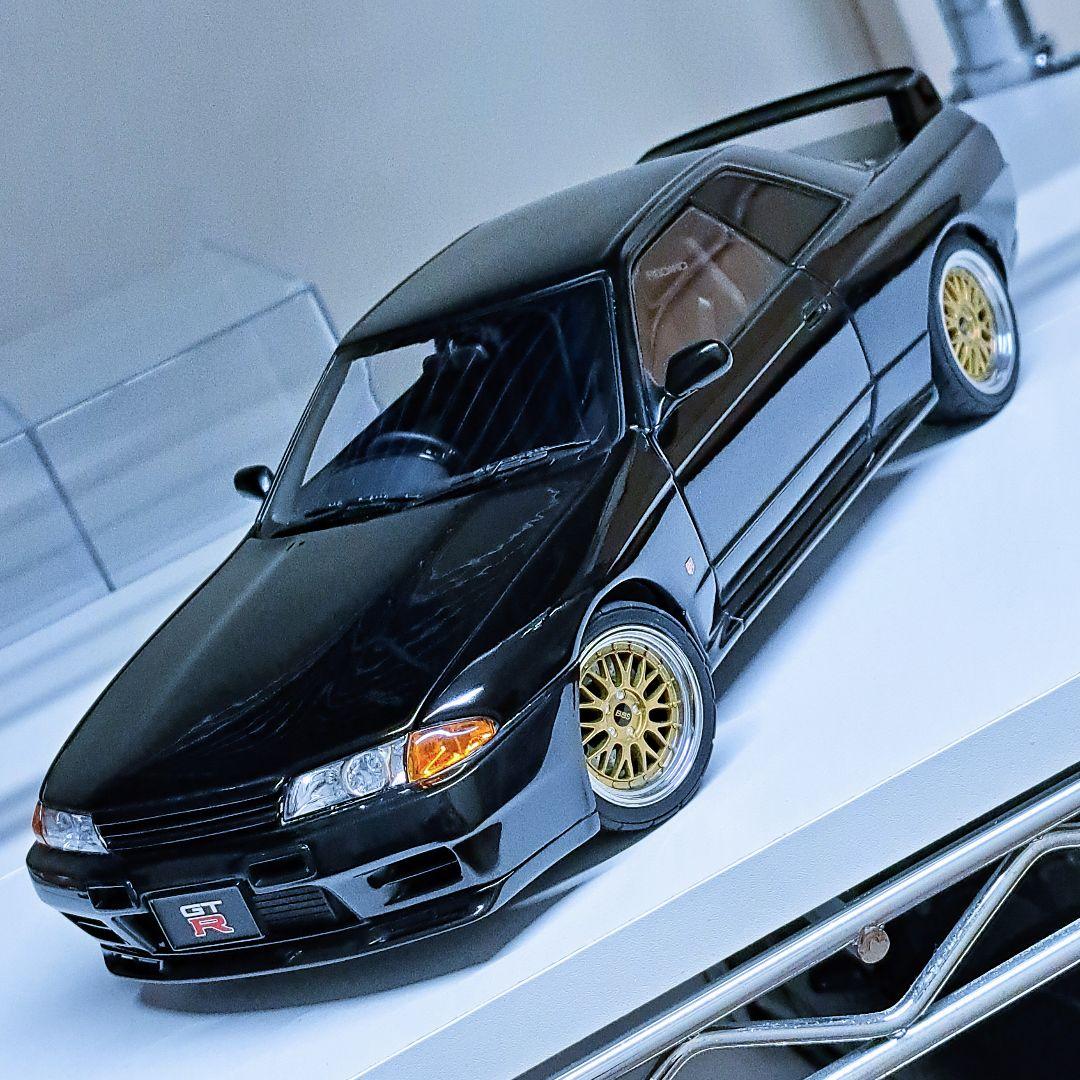 【中古カスタム】 オートアート 1/18 GT-R R32 V-SPEC II