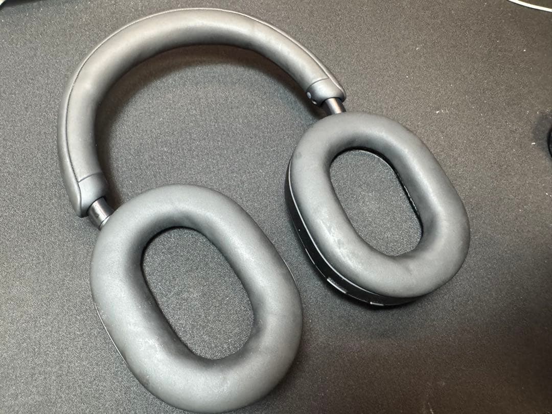 SONY WH-1000XM5 ブラック ケース付き