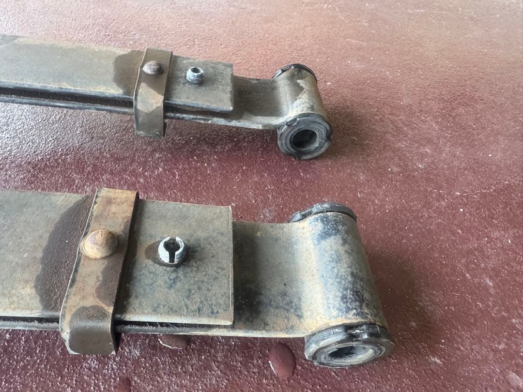 バモス　ABA-HM1サスペンションアーム 板バネ　ダウンサス