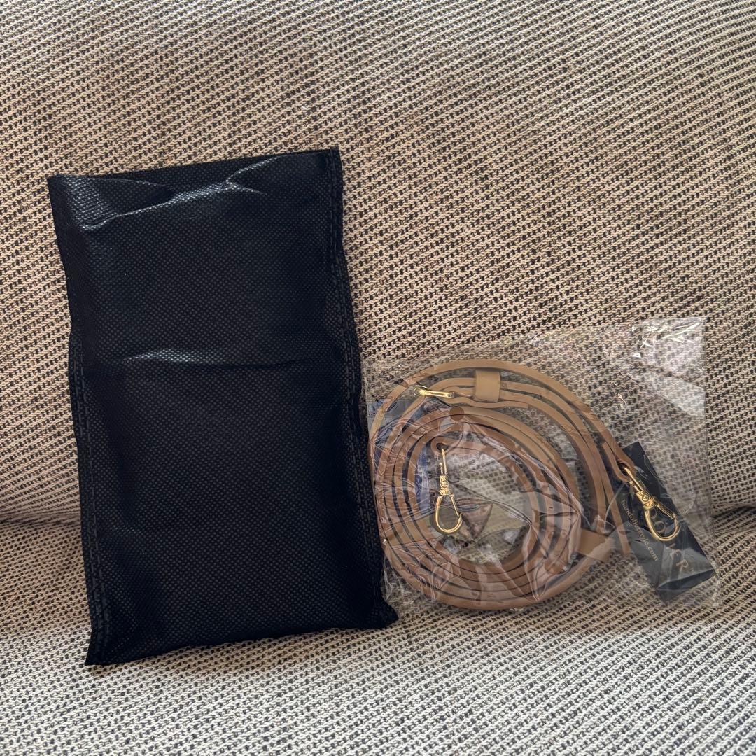 BANDOLIER バンドリヤー iPhone 15pro ケース