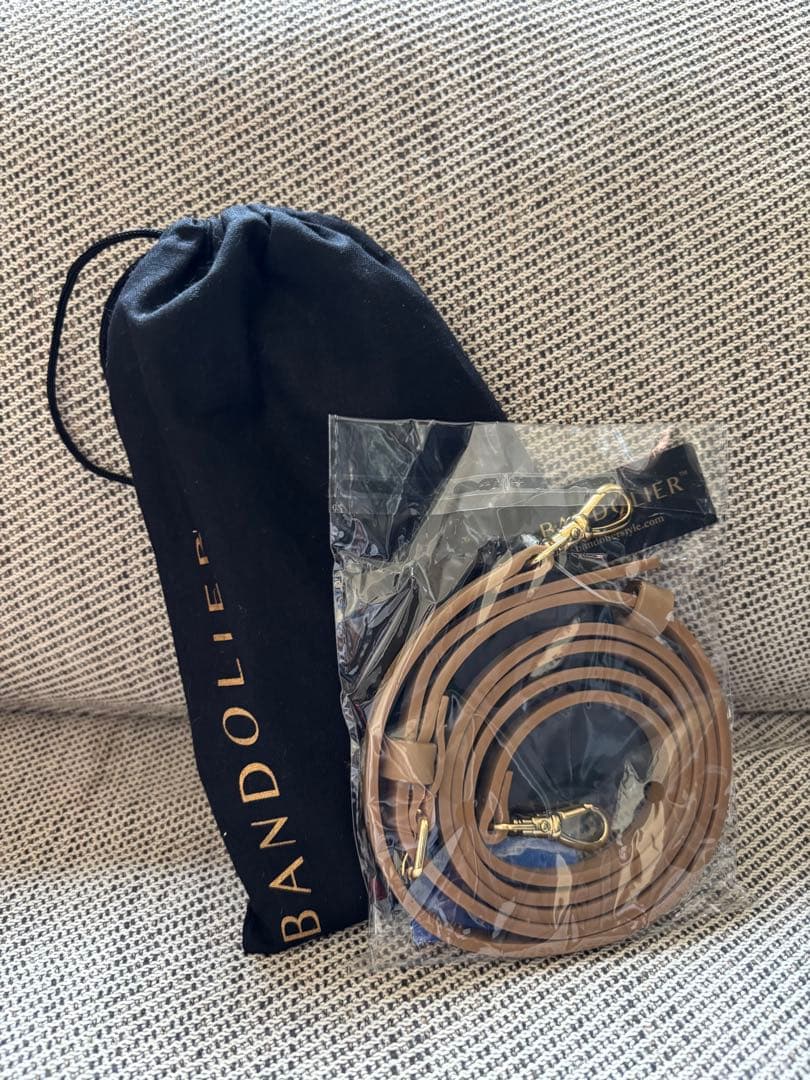 BANDOLIER バンドリヤー iPhone 15pro ケース