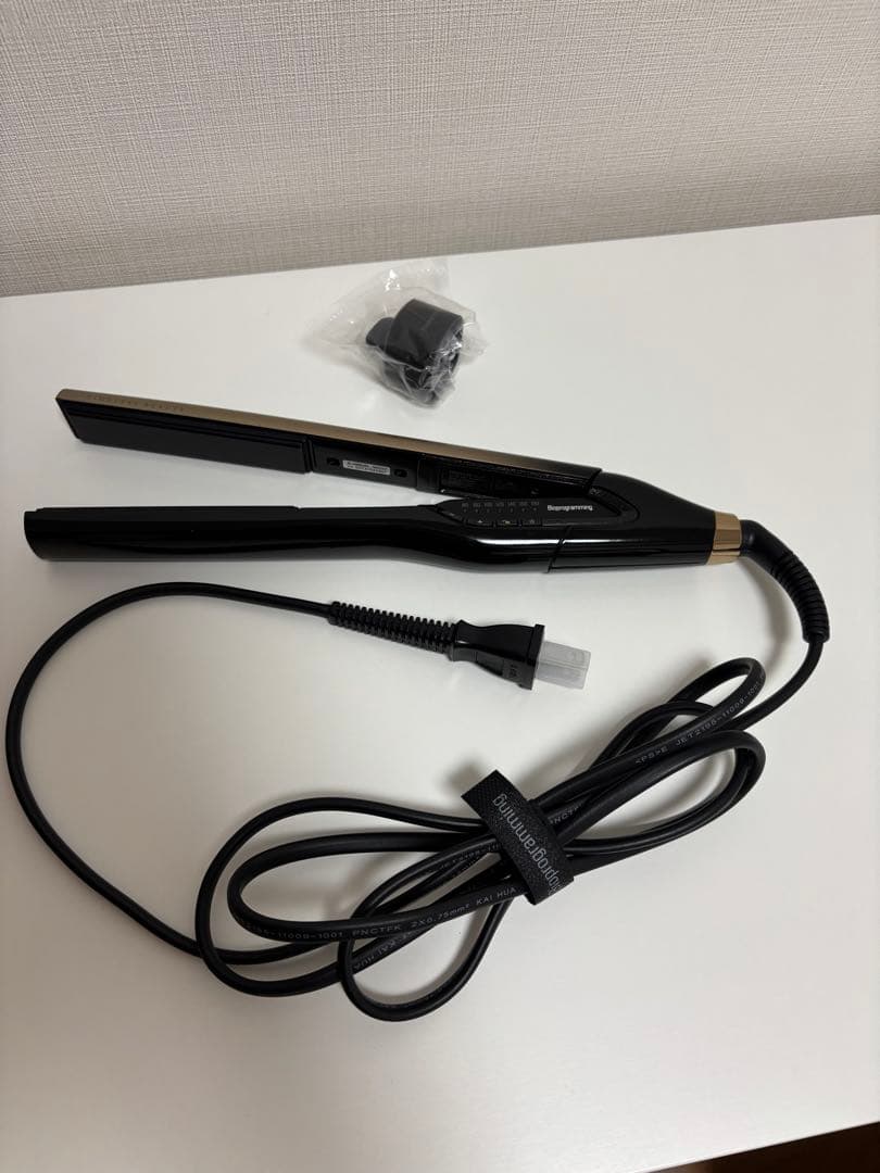 ヘアビューロン 4D Plusストレートアイロン☆