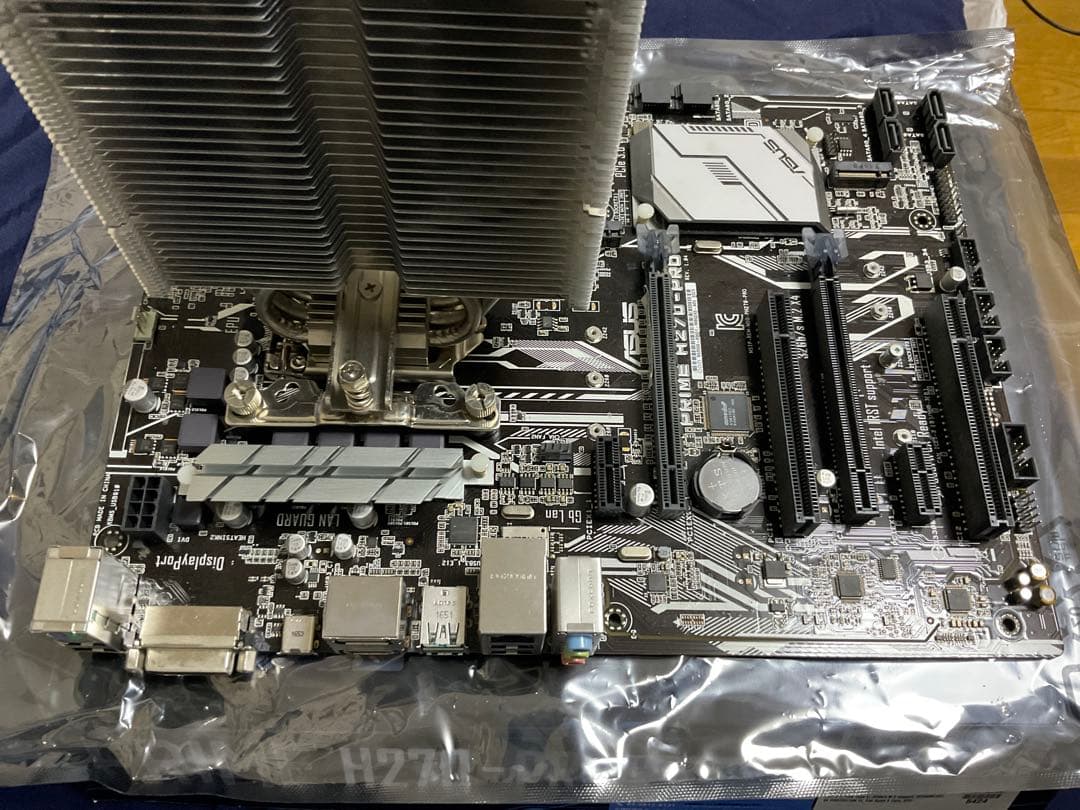 Intel i7-7700K H270-pro メモリ8G 虎徹