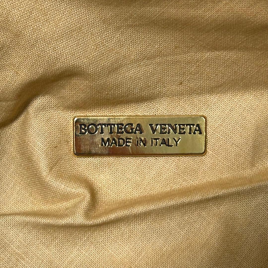 【希少✨ヴィンテージ/チェーン】ボッテガヴェネタ　ボディバッグ　カーキ　本革　金