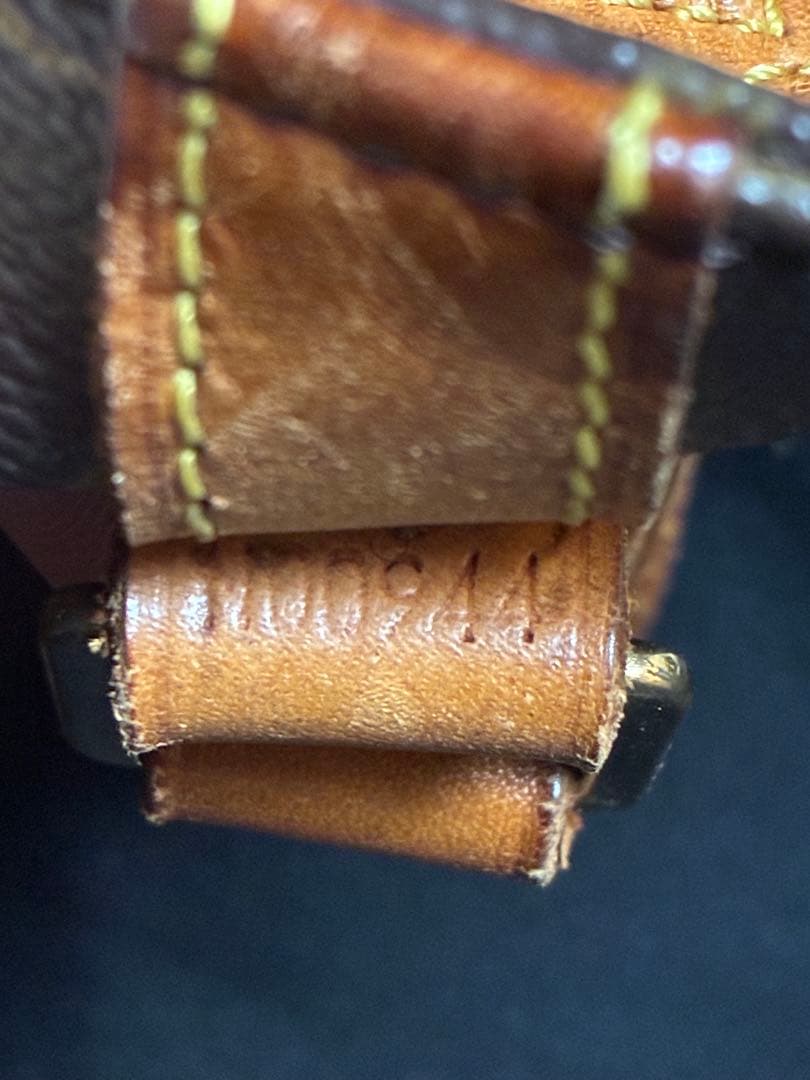 Louis Vuitton モノグラムバッグ 大容量