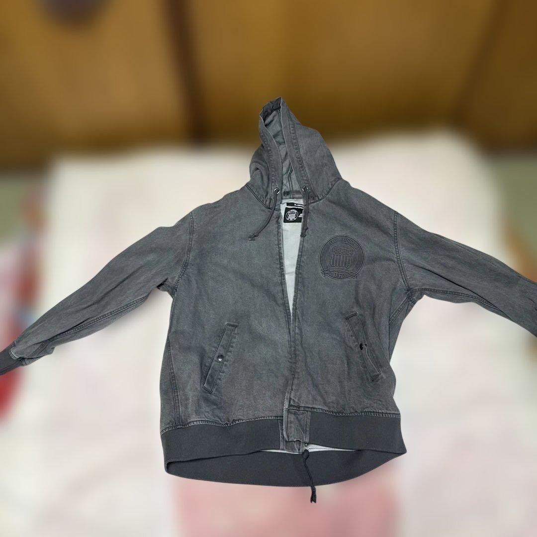 週末特価‼️まとめ買い対応‼️AVIREXデニムシグネチャーロゴパーカー