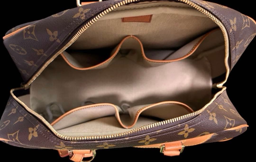 【Louis Vuitton ルイヴィトン】お買得‼︎人気トゥルーヴィル！極美品‼︎