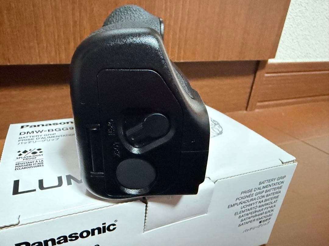 LUMIX G9 PRO 純正バッテリーグリップ・バッテリー付