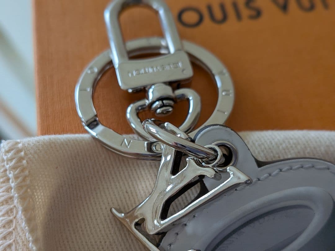 ◯ヴィトン ポルト クレ・モノグラム コーヒーカップ MP3108 チャーム◯