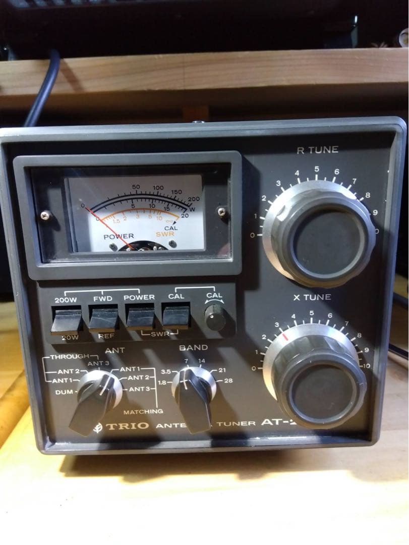 TRIO AT-200HF アンテナチューナー