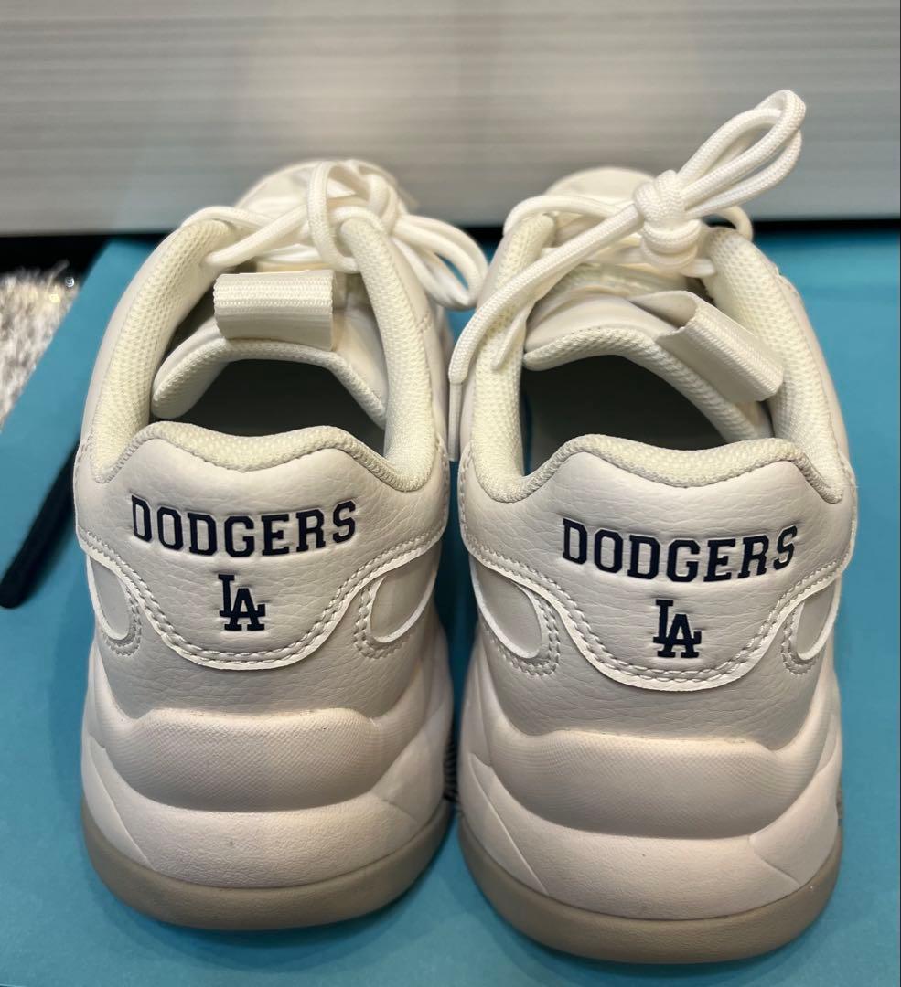 MLB LAドジャース トレーニングシューズ W8新品未使用品