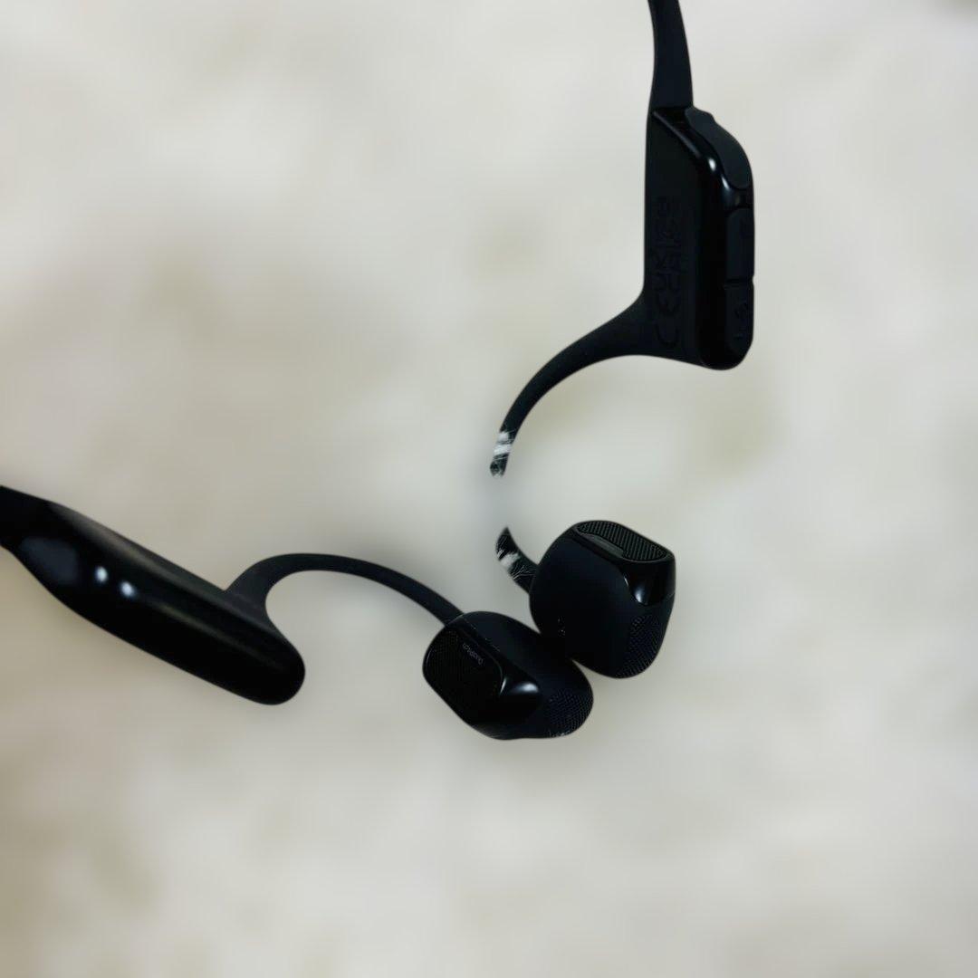 【美品】Shokz OPENRUN PRO 2 骨伝導イヤホン