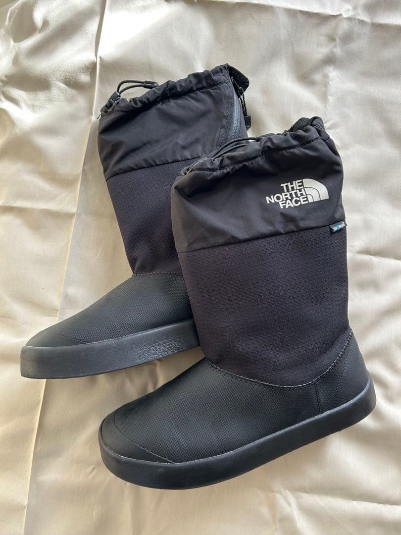 THE NORTH FACE ベースキャンプブーティライト2 防水ブーツ