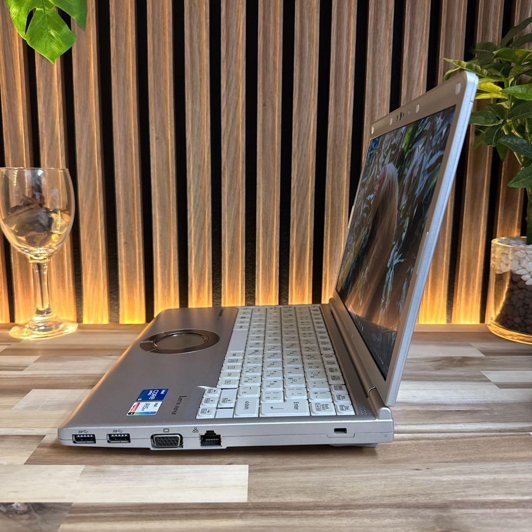 おすすめ‼️Let's note SV1☘️16GB☘第11世代☘ノートパソコン