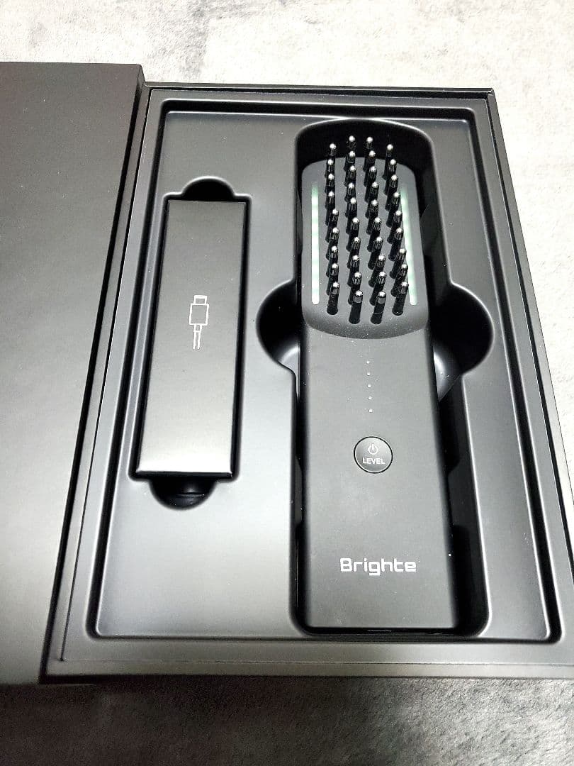 Brighte 美顔器 LED機能付き ブラック