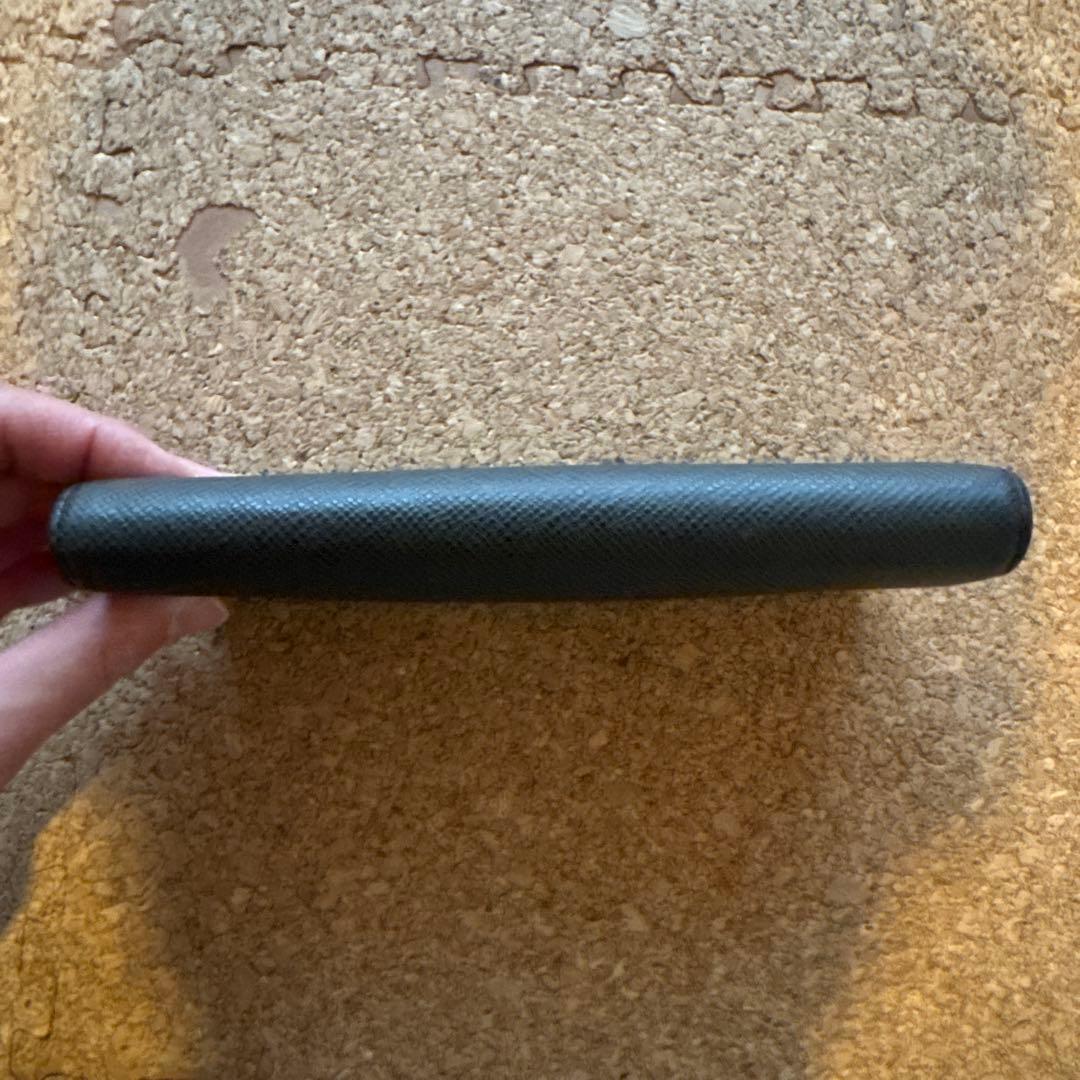 ルイヴィトン　タイガ ポルトフォイユ アコルディオン M30992 TH1057