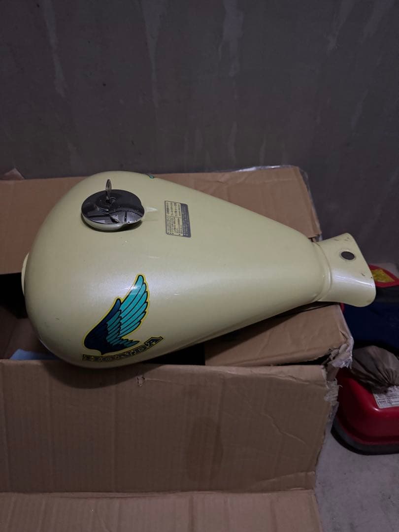 ジャズ50純正タンク