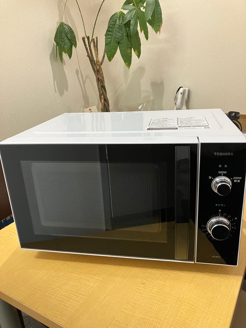 美品 TOSHIBA 2023年製　単機能 電子レンジ ホワイト 庫内フラット