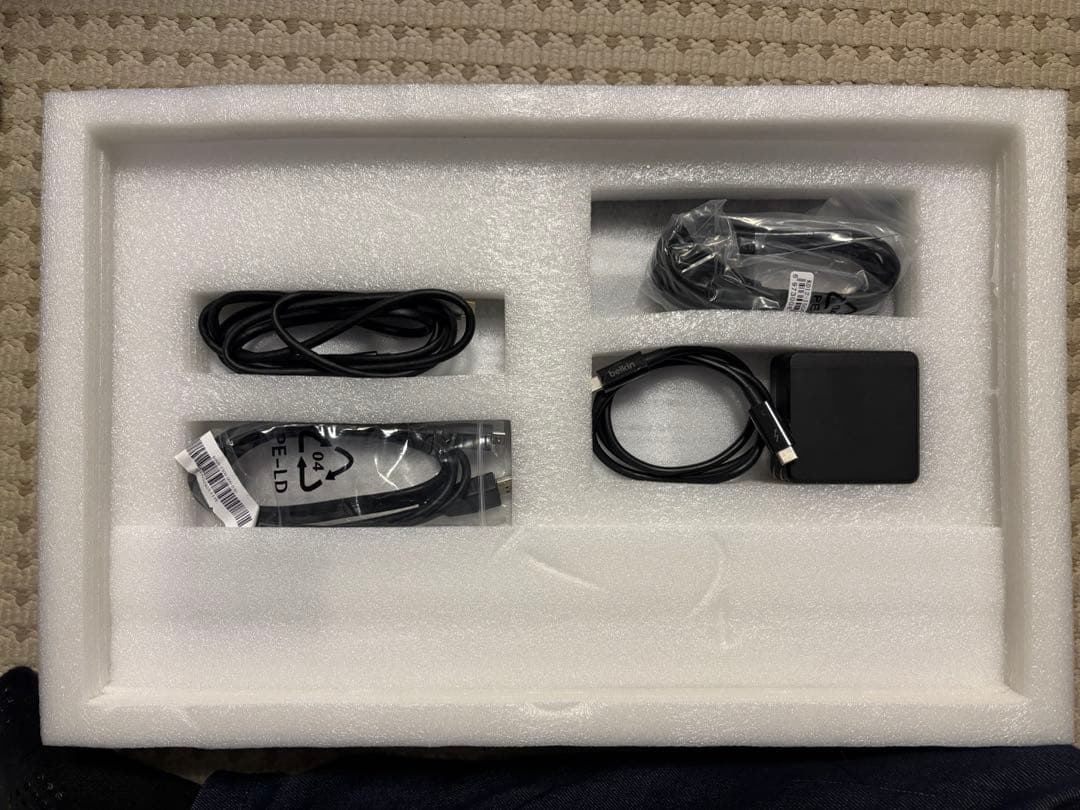 INNOVIEW １８．５インチ フルHD デュアルモニター 本体