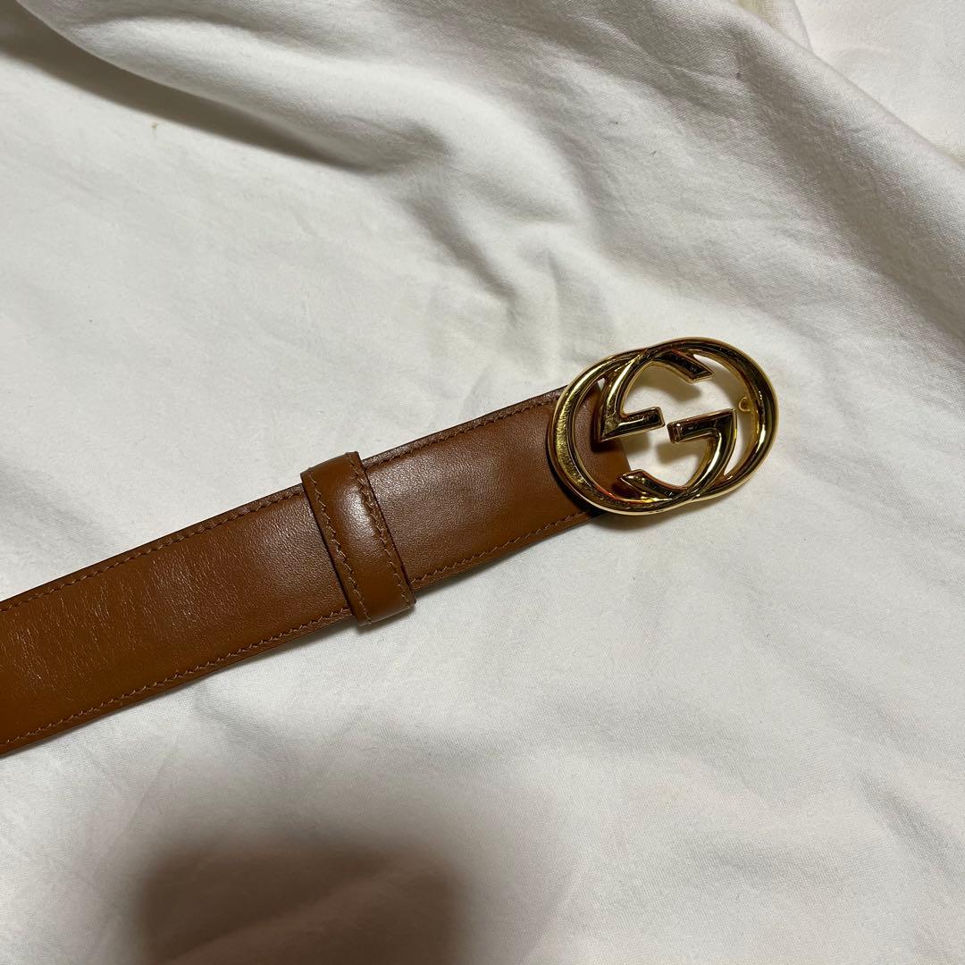Gucci ブラウンレザーベルト ダブルGロゴ
