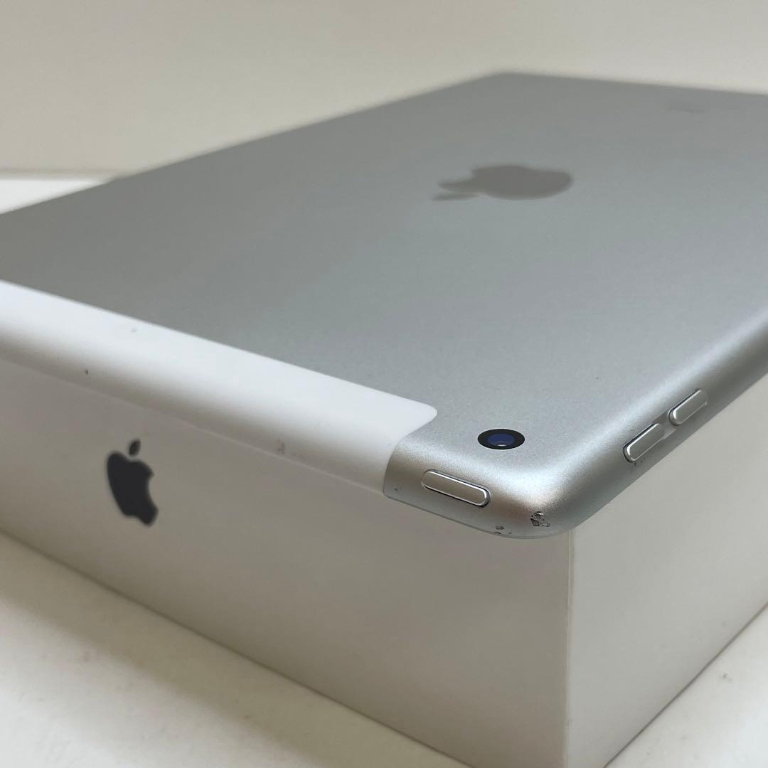 iPad 第7世代 128GB Wi-Fi + Cellular 86%