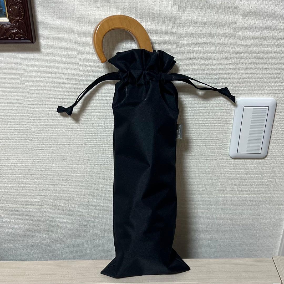 サンバリア100 折りたたみ日傘 2段折/フリル ブラック 木曲がり手元