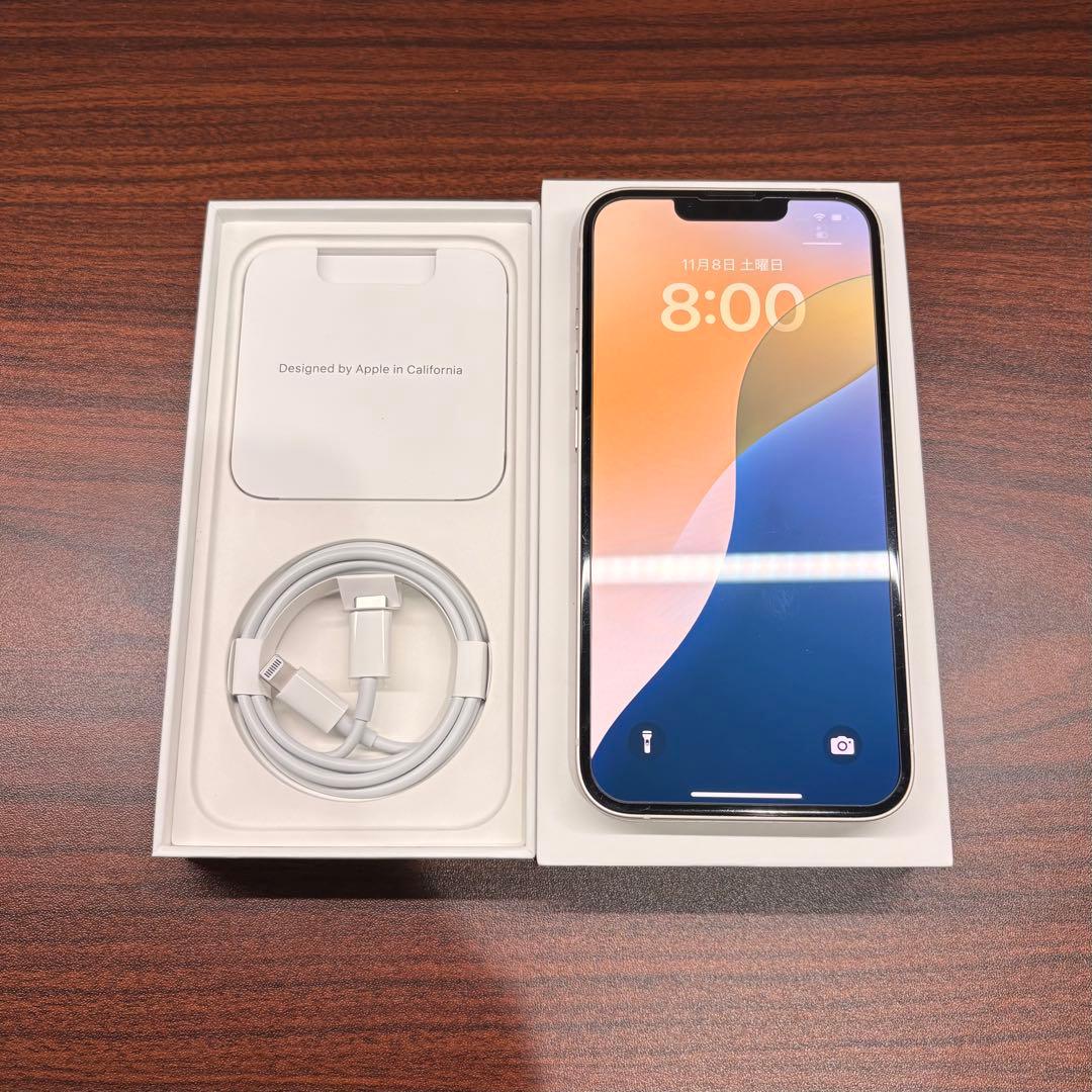 【新品同様】Apple iPhone 13 スターライト(ホワイト)128GB