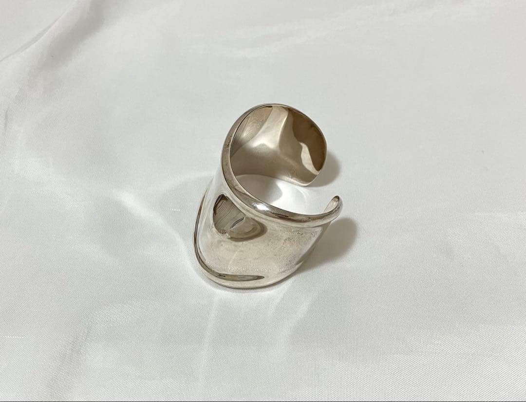 定価28万500円　ティファニー　ボーンカフ　　スモール　左手用