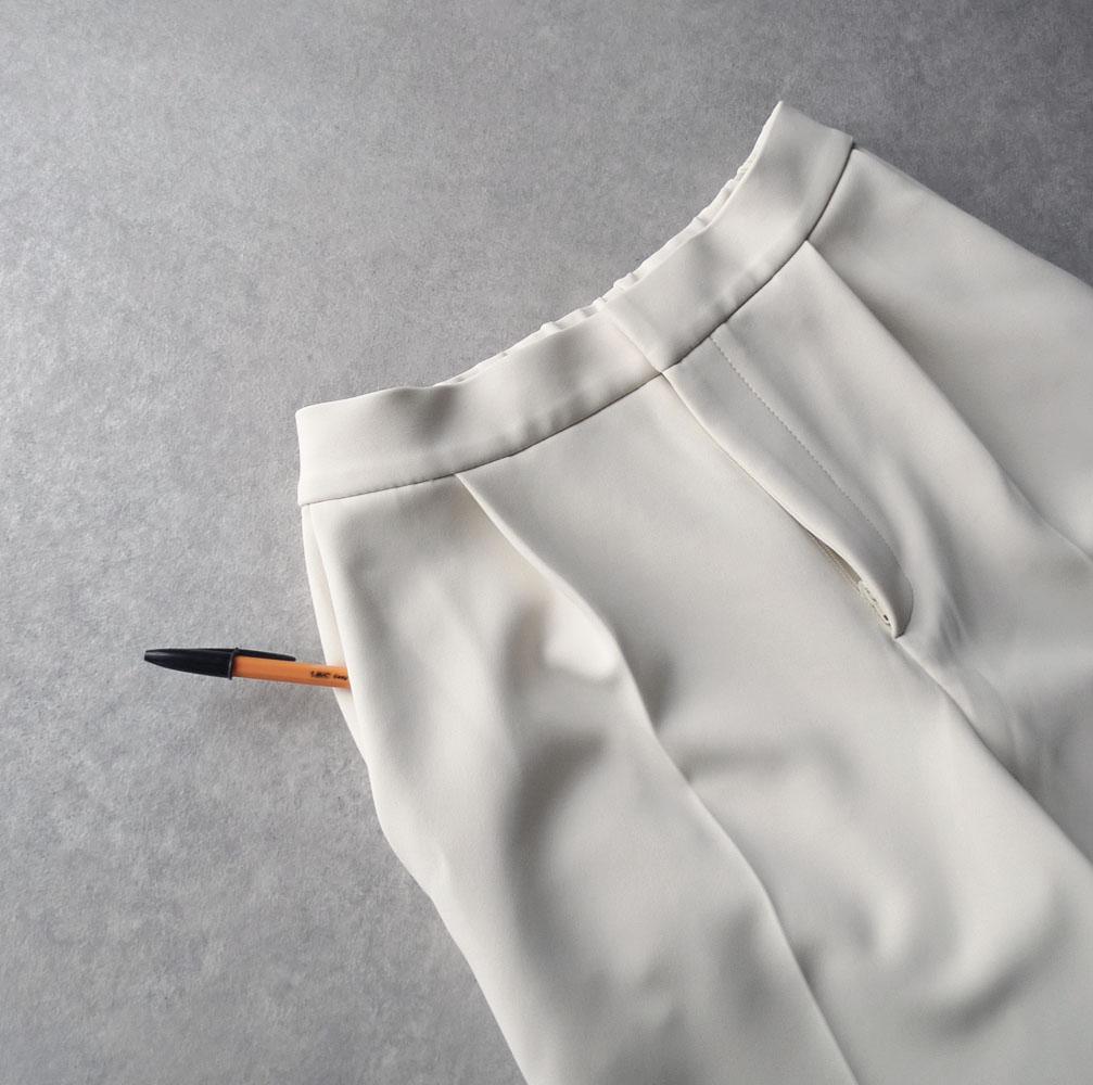 美品 ユナイテッドアローズ TOKYO 1,8万円 テーパードパンツ E415