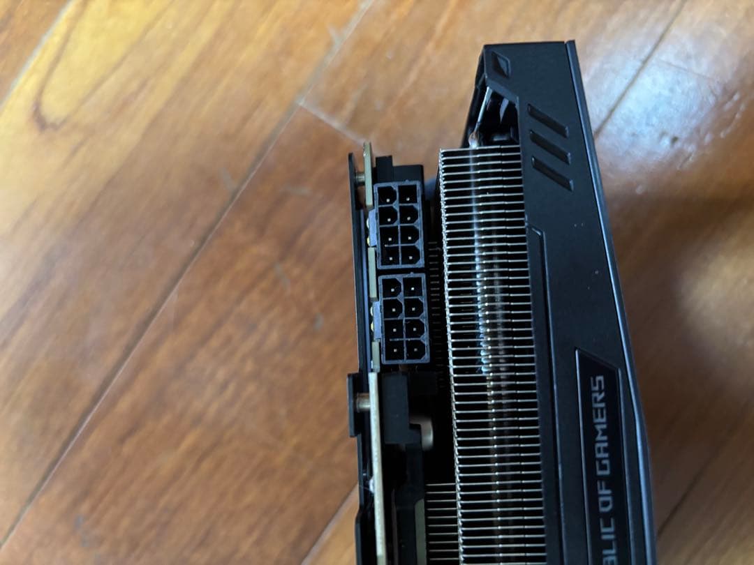 グラフィックボード・グラボ・ビデオカード ASUS ROG-STRIX-GTX1080TI-011G-GAMIN