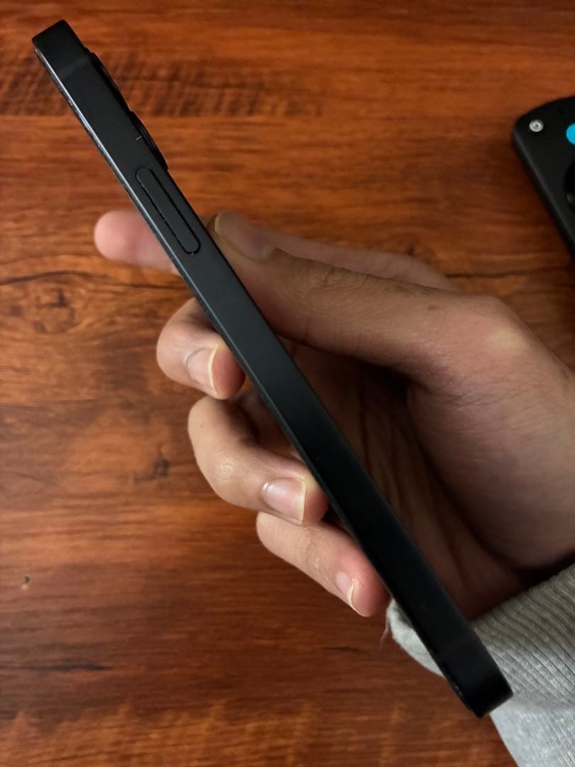 iPhone12　iPhone本体　ブラック　128GB (即購入ok)