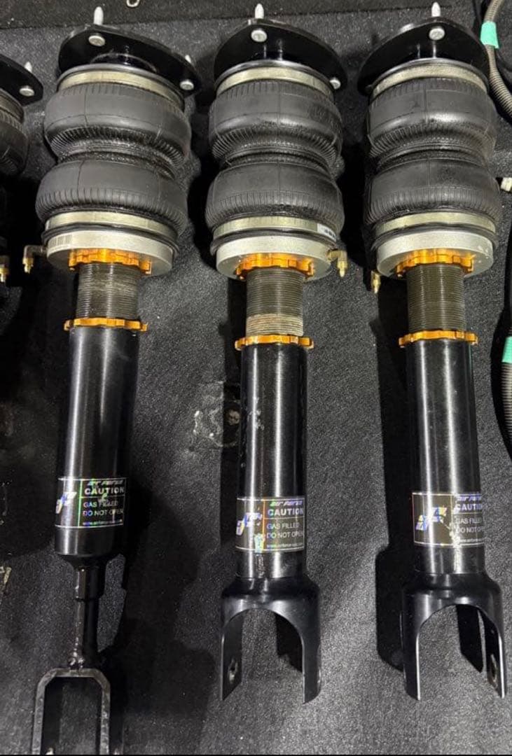 NISSAN DBA-YV37用 AIR FORCE エアサスペンション