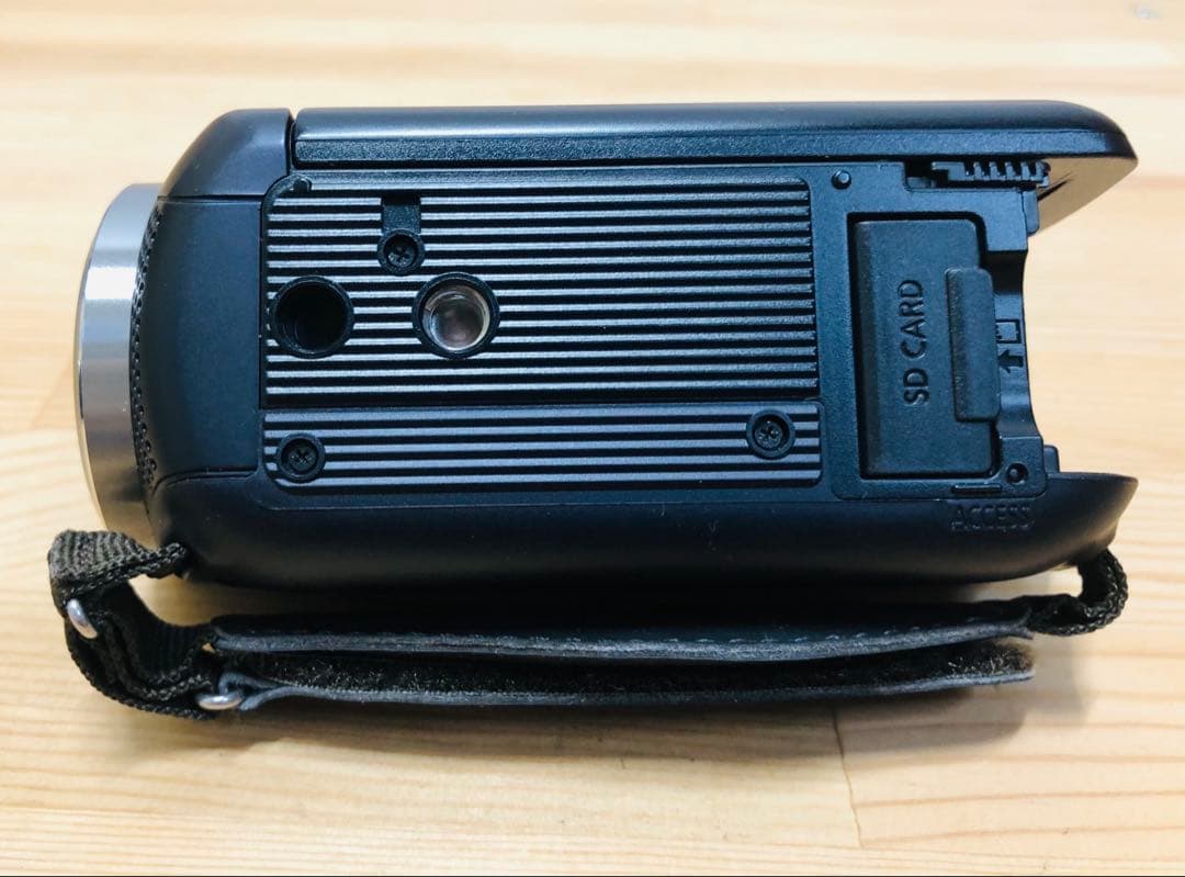 Panasonic ビデオカメラHC-V520M FULL HD2台　電池3個