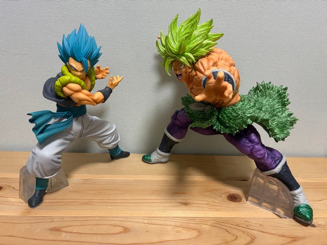 ドラゴンボール　一番くじ　ブロリー　ラストワン ゴジータ　台座有り