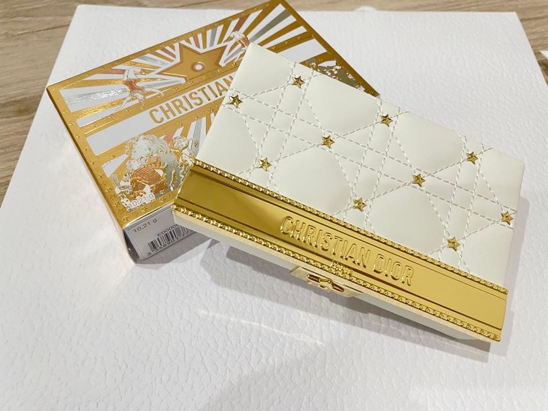 DIOR ホリデーコレクション クチュールアイパレッド　アイシャドウ