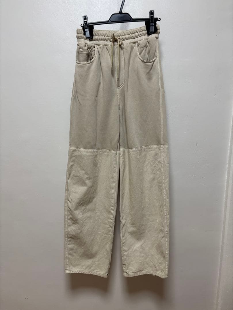 【AMOMENTO for ADAM ET ROPE'】別注デニムパンツ