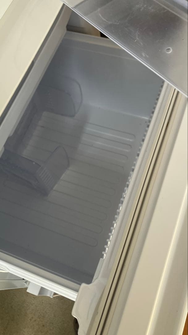 人気の両開きシャープ 3ドア冷蔵庫 SJ-GW35G 350L 2021年製