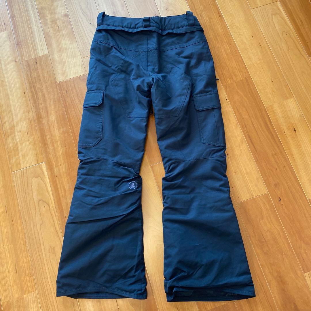 美品⭐︎ボルコムスノーボードウエア　上下　140