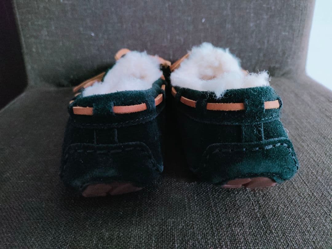 ラムネ新品　UGG アグ DAKOTA ダコタ ブラック US5 22cm