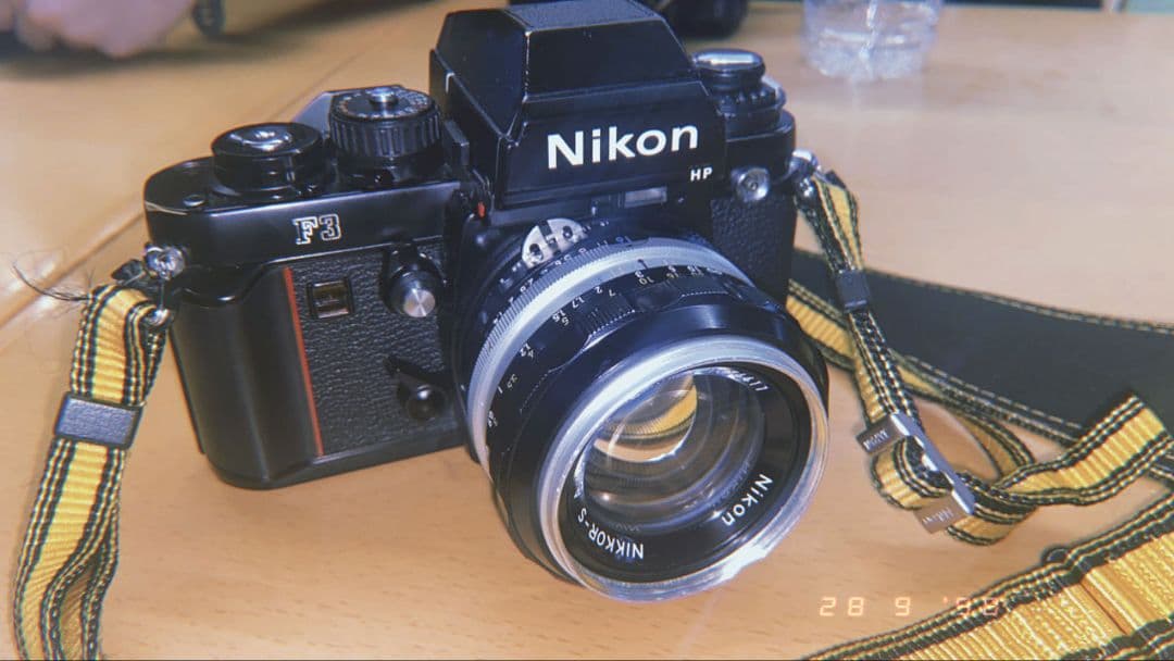 【希少・値下可】Nikon F3 HP 単焦点・フィルム・ストラップ・三脚付き