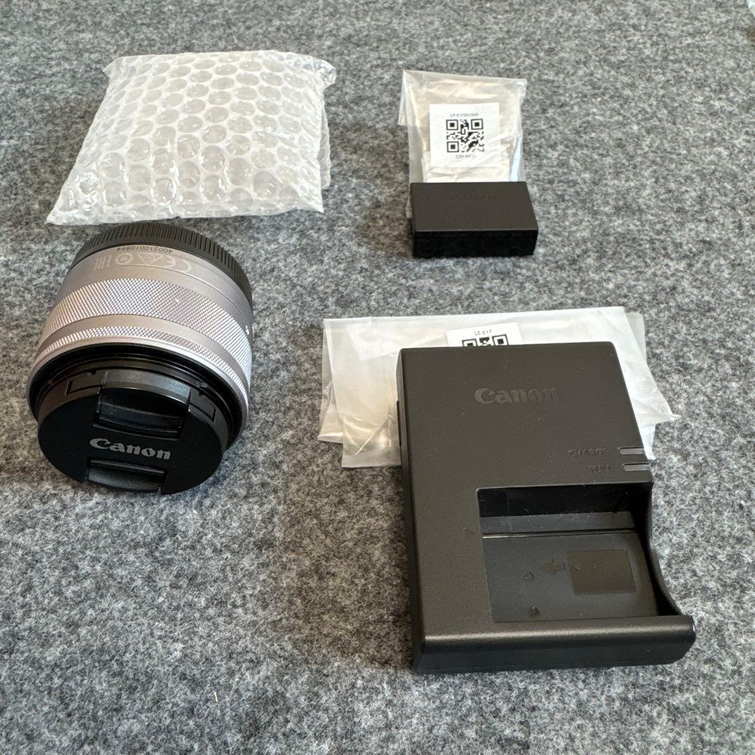 ハチハチ Canon EOS M3 ミラーレス一眼 ホワイト