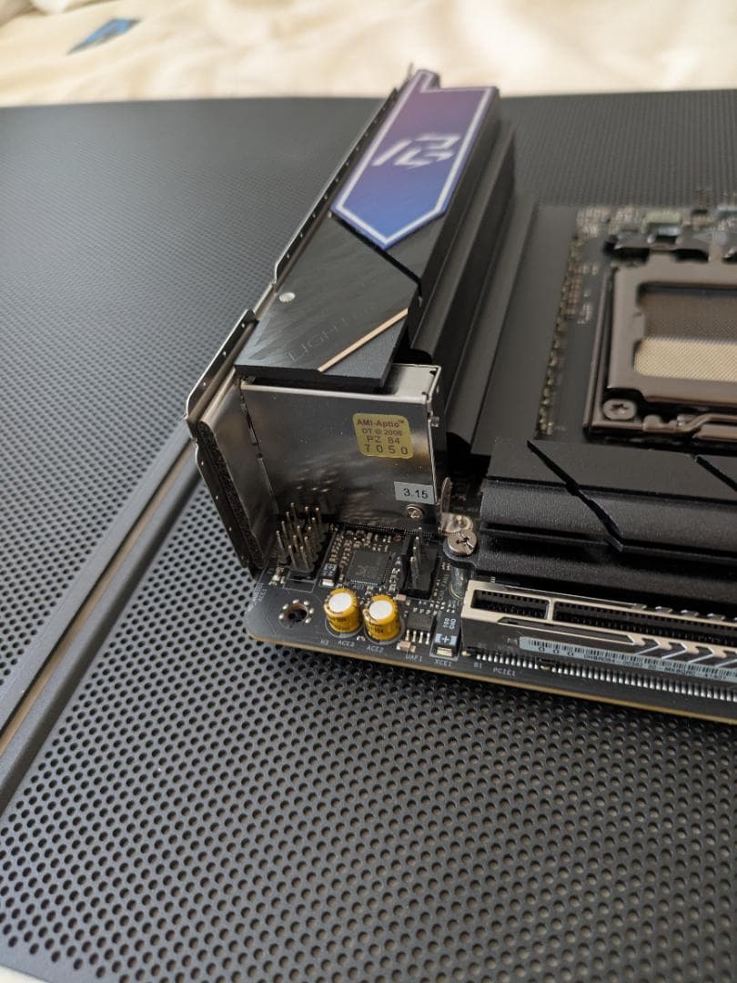 ASRock B850I Lightning WiFi 美品 正規保証あり