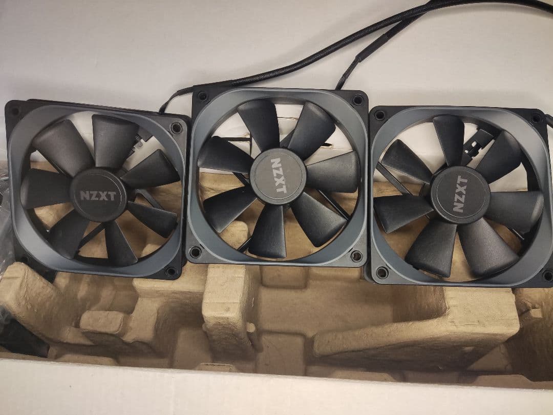 NZXT KRAKEN Z73 オールインワン液体クーラー