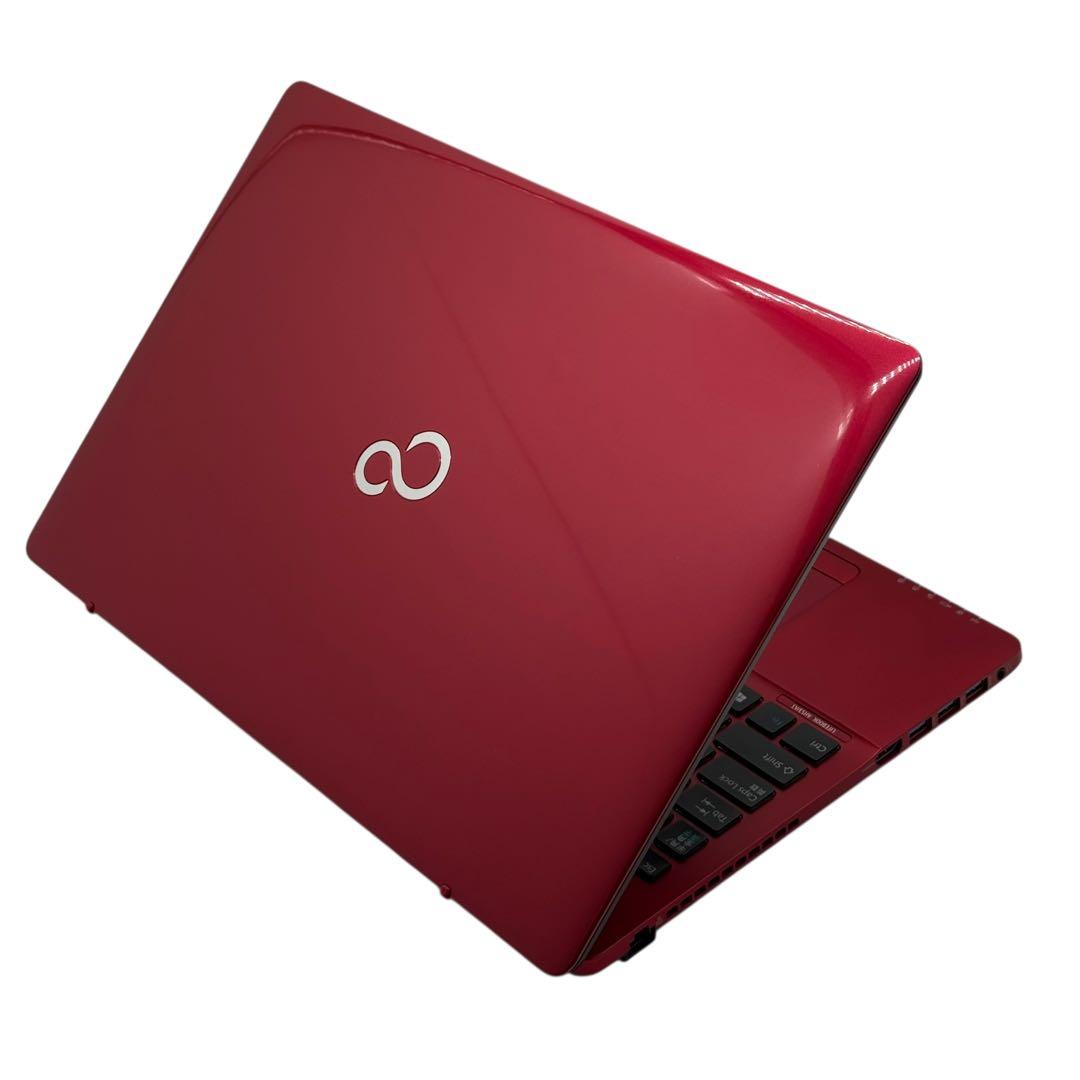 富士通ノートパソコン i7 準美品 16GB 新品SSD512 Blu-ray