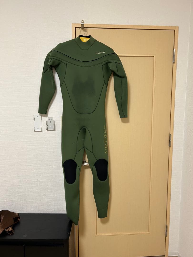 AIRTIGHT フルスーツ オリーブグリーン