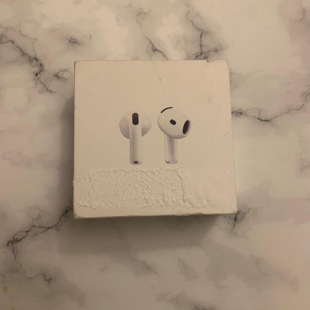 Apple AirPods 4 本体 正規品
