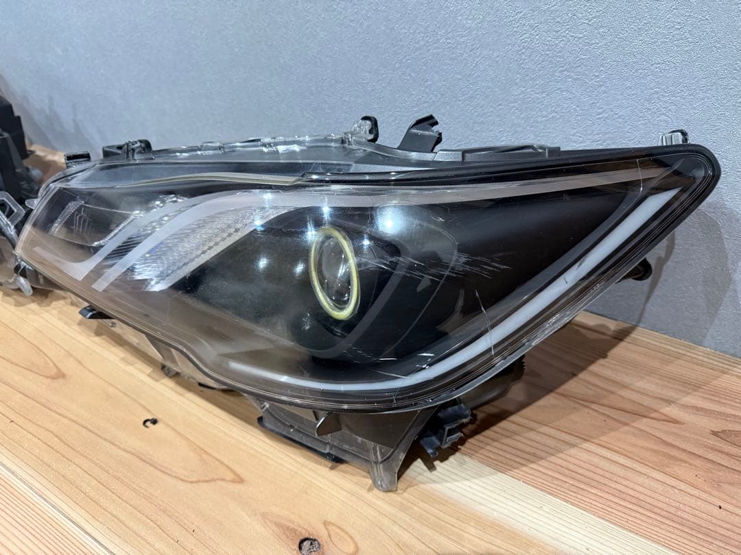 210系クラウン後期 社外ヘッドライト 左右セット